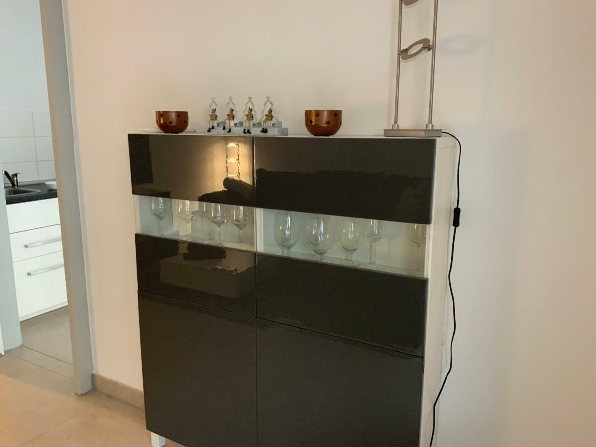 Sonnige Wohnung Im Zentrum Mit Terrasse U Tiefgarage - Netflix & Prime Leipzig Dış mekan fotoğraf