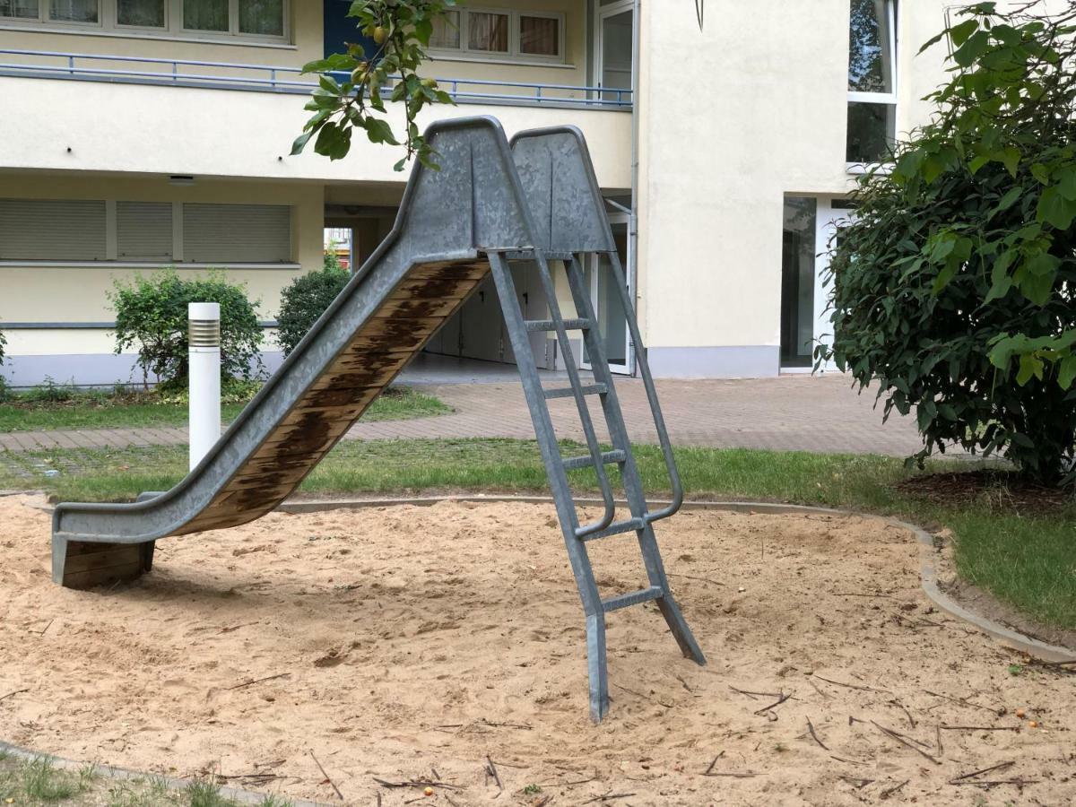 Sonnige Wohnung Im Zentrum Mit Terrasse U Tiefgarage - Netflix & Prime Leipzig Dış mekan fotoğraf